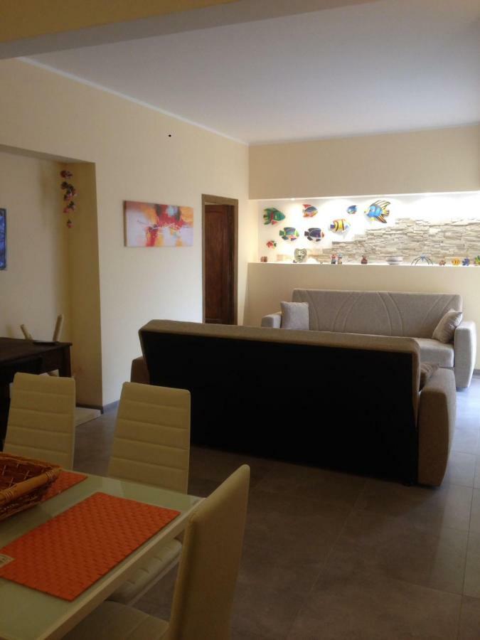 A Casa Di Fede Appartement LʼAquila Buitenkant foto