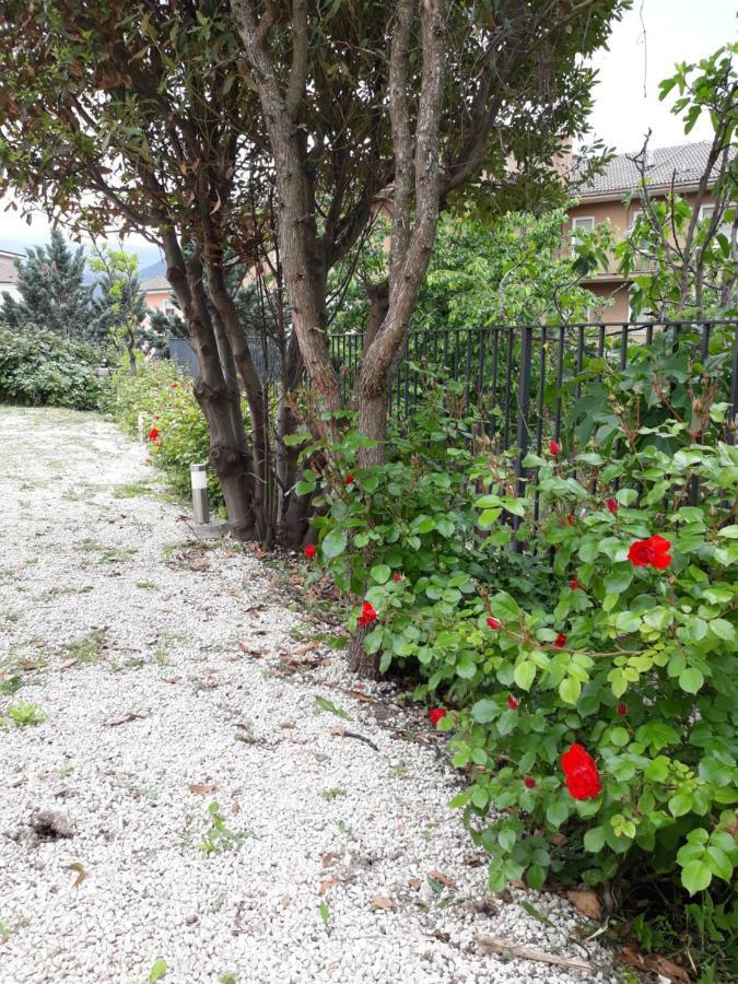 A Casa Di Fede Appartement LʼAquila Buitenkant foto