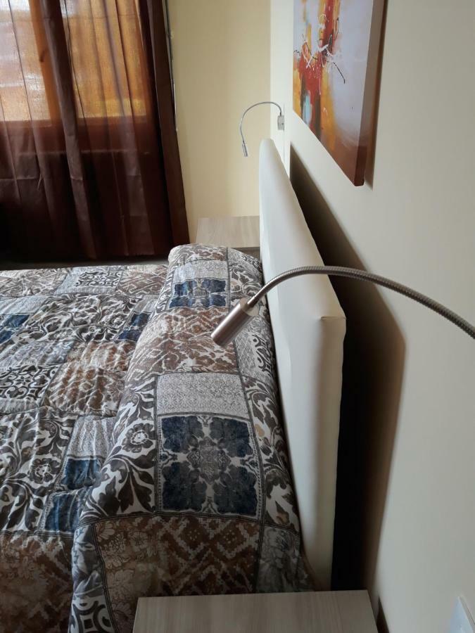 A Casa Di Fede Appartement LʼAquila Buitenkant foto